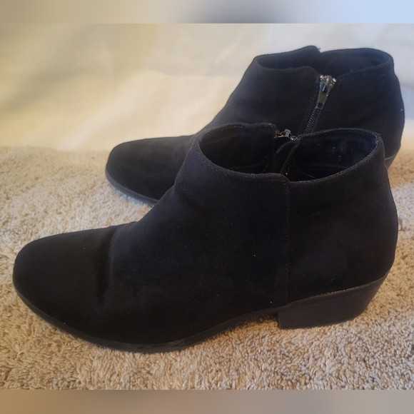 Shoe Land Suede Ankle Boot Black ~ Size 8 - Picture 1 of 7